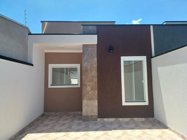 Casa com 125m² 2 quartos e 2 banheiros, à venda, no bairro Residencial Estoril em Taubaté