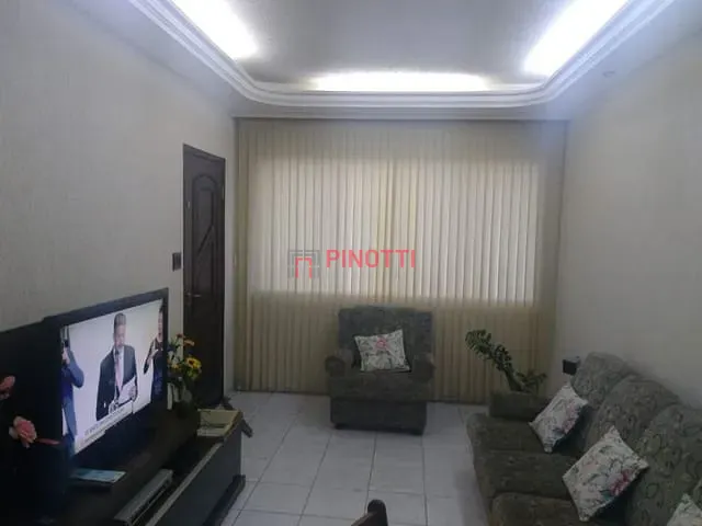 Casa 3 quartos e 4 banheiros, à venda, no bairro Assunção em São Bernardo do Campo