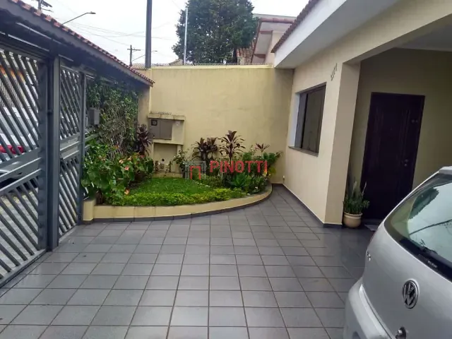 Casa 3 quartos e 4 banheiros, à venda, no bairro Assunção em São Bernardo do Campo