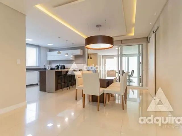 Casa com 417m² 4 quartos e 4 banheiros, à venda, no bairro Estrela em Ponta Grossa