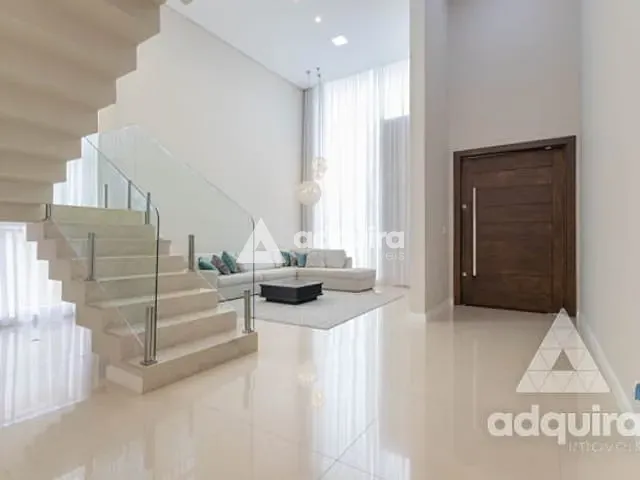 Casa com 417m² 4 quartos e 4 banheiros, à venda, no bairro Estrela em Ponta Grossa