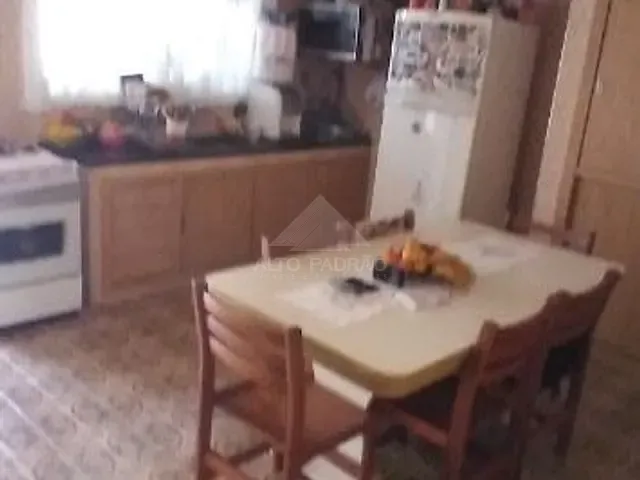 Casa com 300m² 2 quartos e 1 banheiro, à venda, no bairro Jardim Santo Alberto em Santo André
