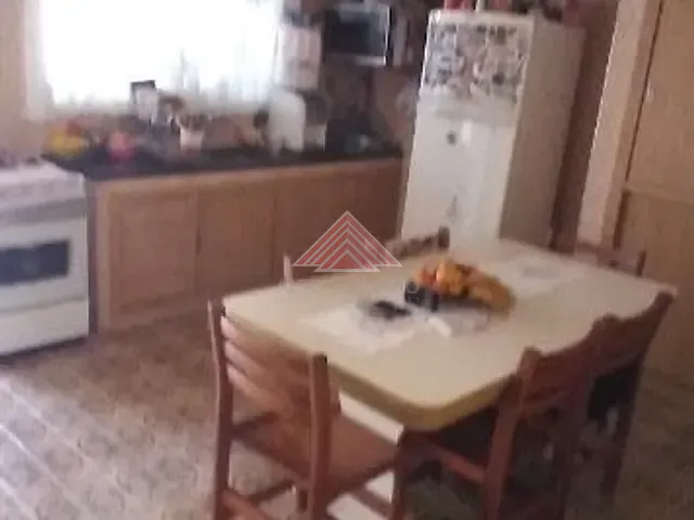 Casa com 300m² 2 quartos e 1 banheiro, à venda, no bairro Jardim Santo Alberto em Santo André