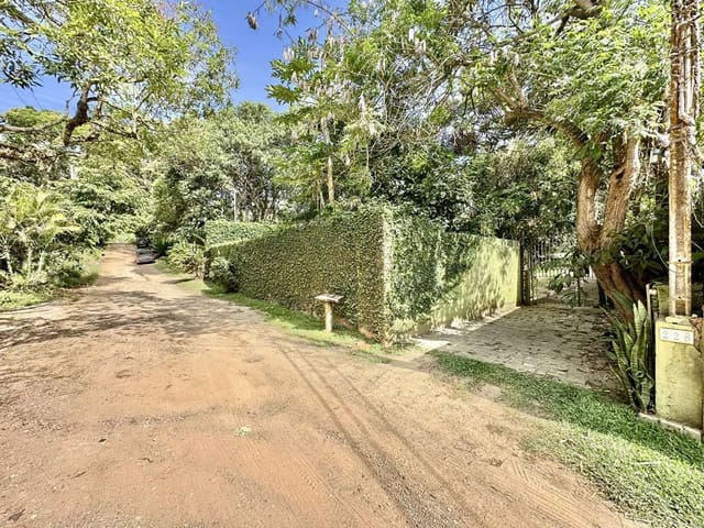 Casa com 1000m² 3 quartos e 2 banheiros, à venda, no bairro Chacaras Jardim Colibri em Embu das Artes