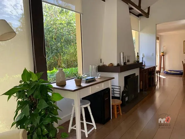 Casa com 2000m² 4 quartos e 6 banheiros, à venda, no bairro Corrêas em Petrópolis