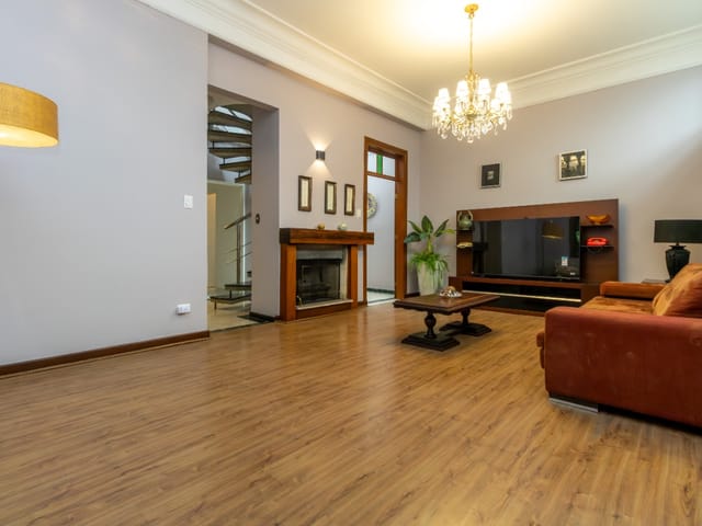 Foto do Casa - Casa tipo para venda em Perdizes com 3 quartos, sendo 3 suítes, 239m² | Lares e Andares Imóveis