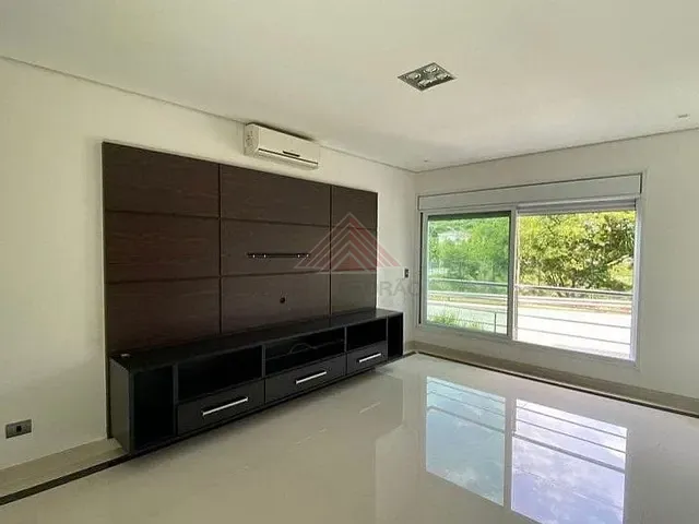 Casa com 488m² 4 quartos e 5 banheiros, à venda ou para alugar, no bairro Tamboré em Barueri