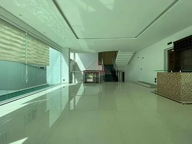 Casa com 488m² 4 quartos e 5 banheiros, à venda ou para alugar, no bairro Tamboré em Barueri
