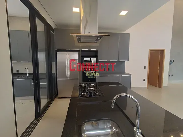 Casa com 390m² 3 quartos e 2 banheiros, à venda, no bairro Alto do Castelo em Ribeirão Preto
