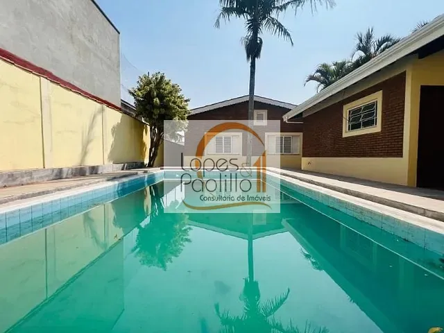 Casa com 429m² 3 quartos e 3 banheiros, à venda, no bairro Loanda em Atibaia