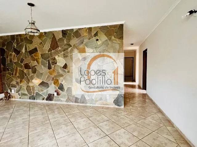 Casa com 429m² 3 quartos e 3 banheiros, à venda, no bairro Loanda em Atibaia