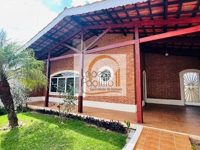 Casa com 429m² 3 quartos e 3 banheiros, à venda, no bairro Loanda em Atibaia