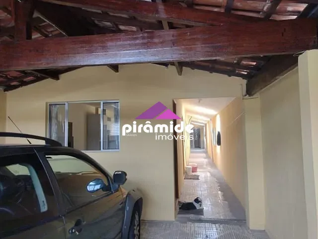 Casa com 150m² 2 quartos e 1 banheiro, à venda, no bairro Jardim Imperial em São José dos Campos
