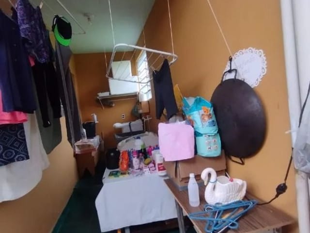 Casa com 125m² 4 quartos e 2 banheiros, à venda, no bairro Água Espraiada (Caucaia do Alto) em Cotia