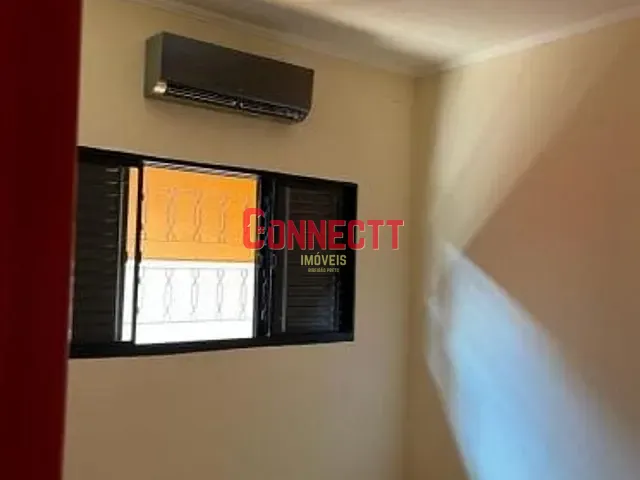 Casa com 308m² 2 quartos e 2 banheiros, à venda, no bairro Vila Tiberio em Ribeirão Preto
