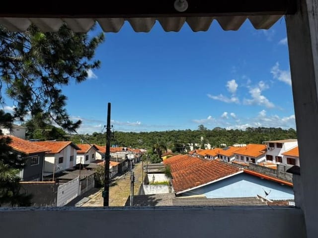 Casa com 170m² 2 quartos e 1 banheiro, à venda, no bairro Chácara Canta Galo em Cotia
