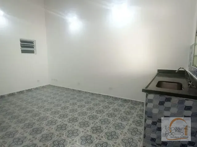 Casa com 170m² 4 quartos e 4 banheiros, para alugar, no bairro Centro em Atibaia