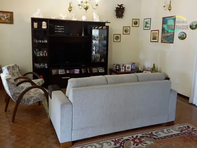 Casa com 250m² 3 quartos e 1 banheiro, à venda, no bairro Vila Industrial em Campinas