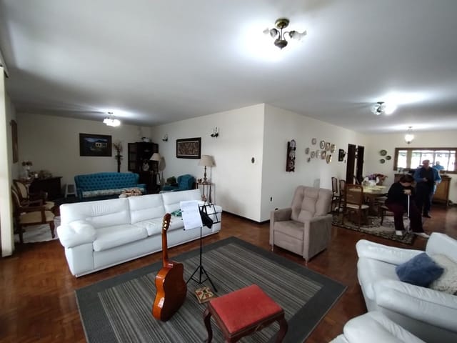 Casa com 708m² 4 quartos e 4 banheiros, à venda, no bairro Jardim Esplanada em São José dos Campos
