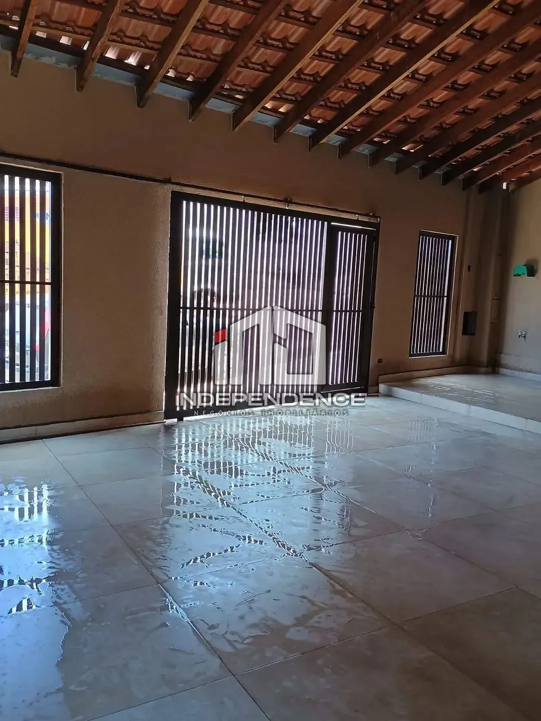 Casa, 2 quartos, 170 m² - Foto 1