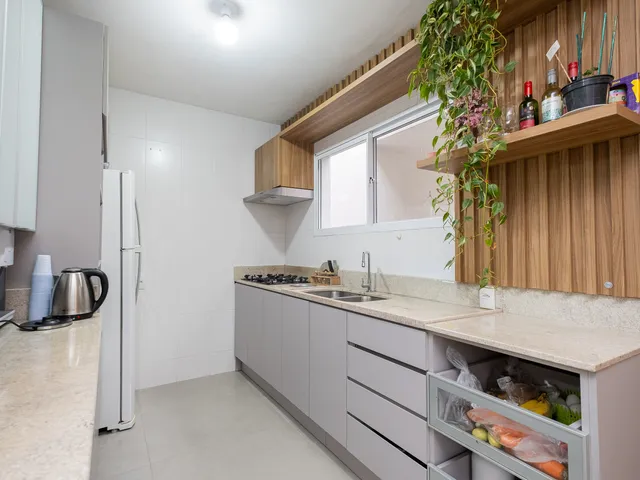 Casa com 175m² 2 quartos e 1 banheiro, à venda, no bairro Areal em Pelotas
