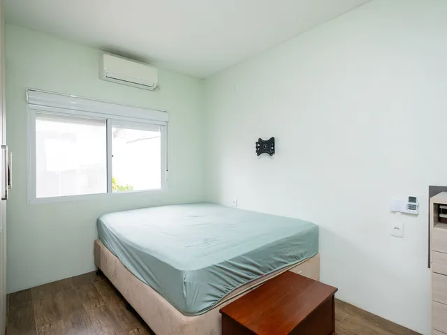 Casa com 175m² 2 quartos e 1 banheiro, à venda, no bairro Areal em Pelotas
