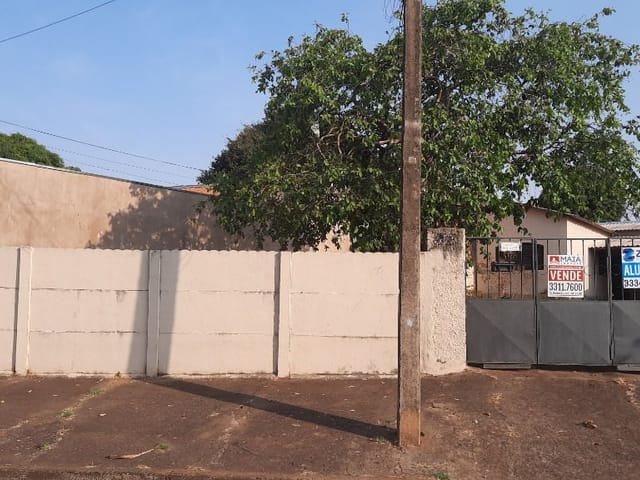 Foto do Casa - Casa com 2 dormitórios, 94 m² - venda por R$ 200.000,00 ou aluguel por R$ 800,00/mês - Fabrício - Uberaba/MG | ZUCATO IMOBILIARIA LTDA