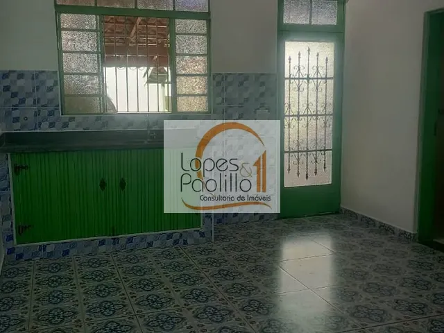 Casa com 170m² 4 quartos e 4 banheiros, para alugar, no bairro Centro em Atibaia