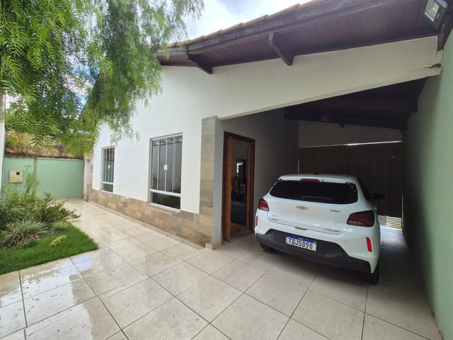 Foto do Casa - Casa com 3 dormitórios à venda, 187 m² por R$ 620.000,00 - Colinas Park - Alfenas/MG | H. DE PAIVA MAGALHAES & F.DE PAIVA MAGALHAES LTDA
