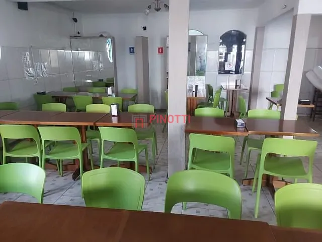 Casa à venda, no bairro Centro em Santo André