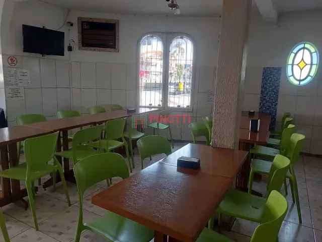 Casa à venda, no bairro Centro em Santo André