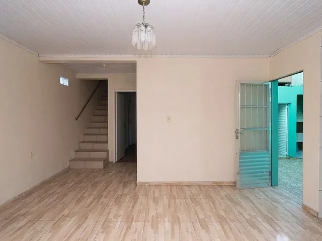Casa 4 quartos e 3 banheiros, à venda, no bairro Fragata em Pelotas