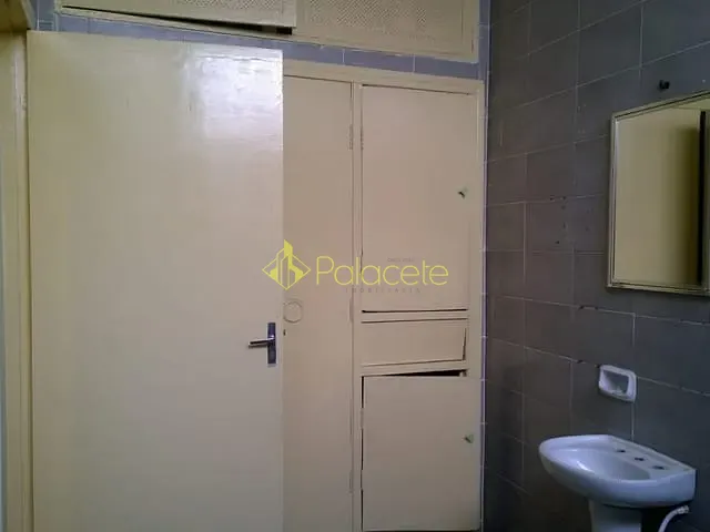 Casa com 246m² 3 quartos e 2 banheiros, à venda, no bairro Abaete em Taubaté