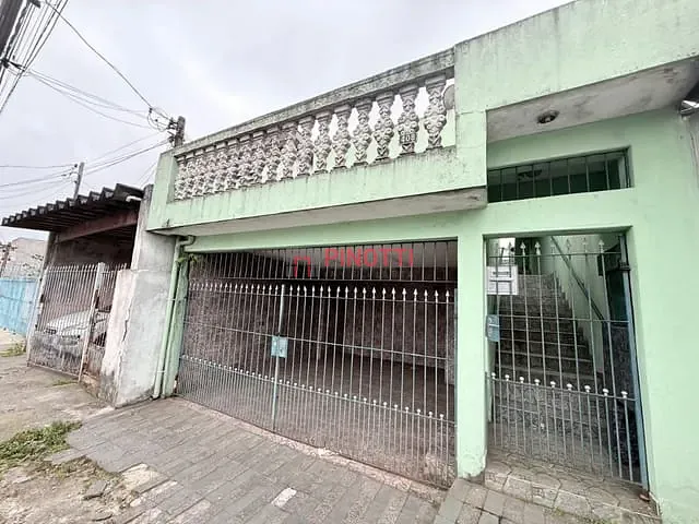 Casa 3 quartos e 1 banheiro, à venda, no bairro Alves Dias em São Bernardo do Campo