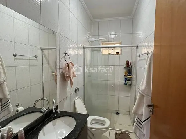 Casa com 120m² 2 quartos e 1 banheiro, à venda, no bairro Vila Marcos Roberto em Campo Grande