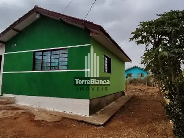 Casa com 305m² 2 quartos e 1 banheiro, à venda, no bairro Neves em Ponta Grossa