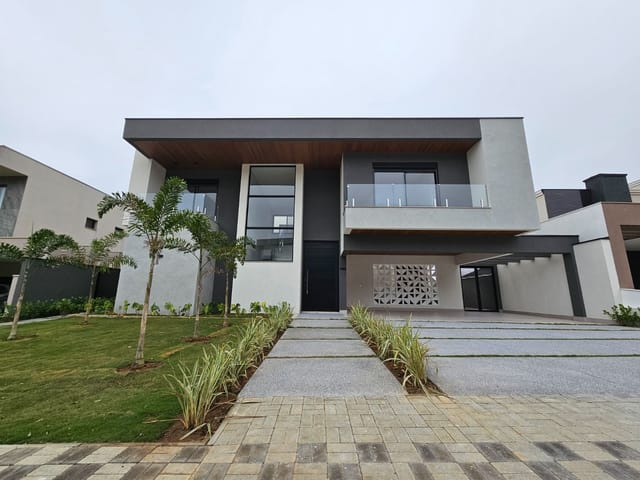 Casa com 720m² 4 quartos e 4 banheiros, à venda, no bairro Condomínio Reserva do Paratehy em São José dos Campos