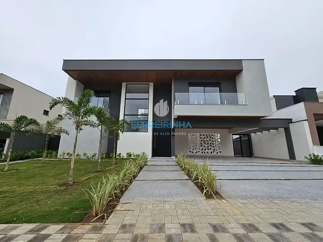 Casa com 720m² 4 quartos e 4 banheiros, à venda, no bairro Condomínio Reserva do Paratehy em São José dos Campos