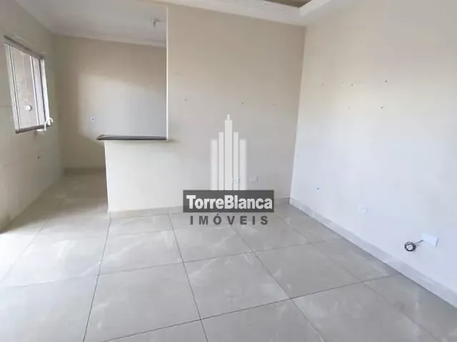 Casa com 180m² 3 quartos e 1 banheiro, para alugar, no bairro Uvaranas em Ponta Grossa