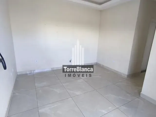 Casa com 180m² 3 quartos e 1 banheiro, para alugar, no bairro Uvaranas em Ponta Grossa