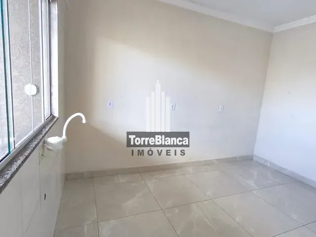 Casa com 180m² 3 quartos e 1 banheiro, para alugar, no bairro Uvaranas em Ponta Grossa