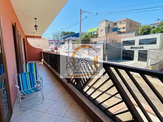 Casa com 357m² 3 quartos e 4 banheiros, à venda, no bairro Centro em Atibaia