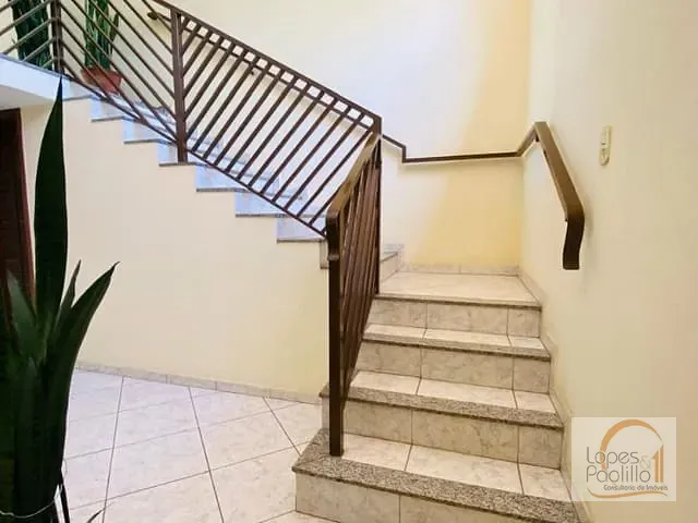 Casa com 357m² 3 quartos e 4 banheiros, à venda, no bairro Centro em Atibaia