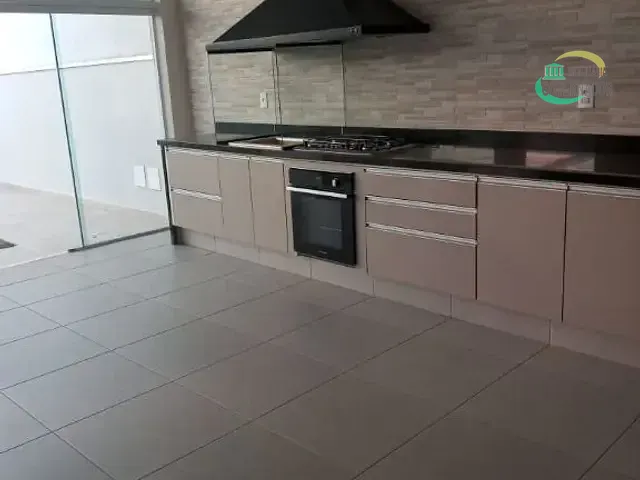 Casa com 520m² 4 quartos e 5 banheiros, à venda, no bairro Parque Terranova em Valinhos