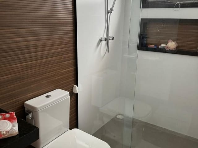 Casa com 250m² 3 quartos e 3 banheiros, à venda, no bairro Urbanova em São José dos Campos