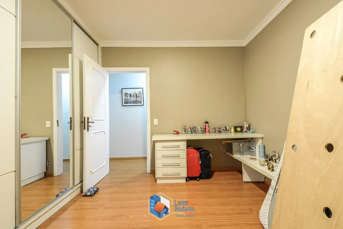 Casa, 3 quartos, 215 m² - Foto 32