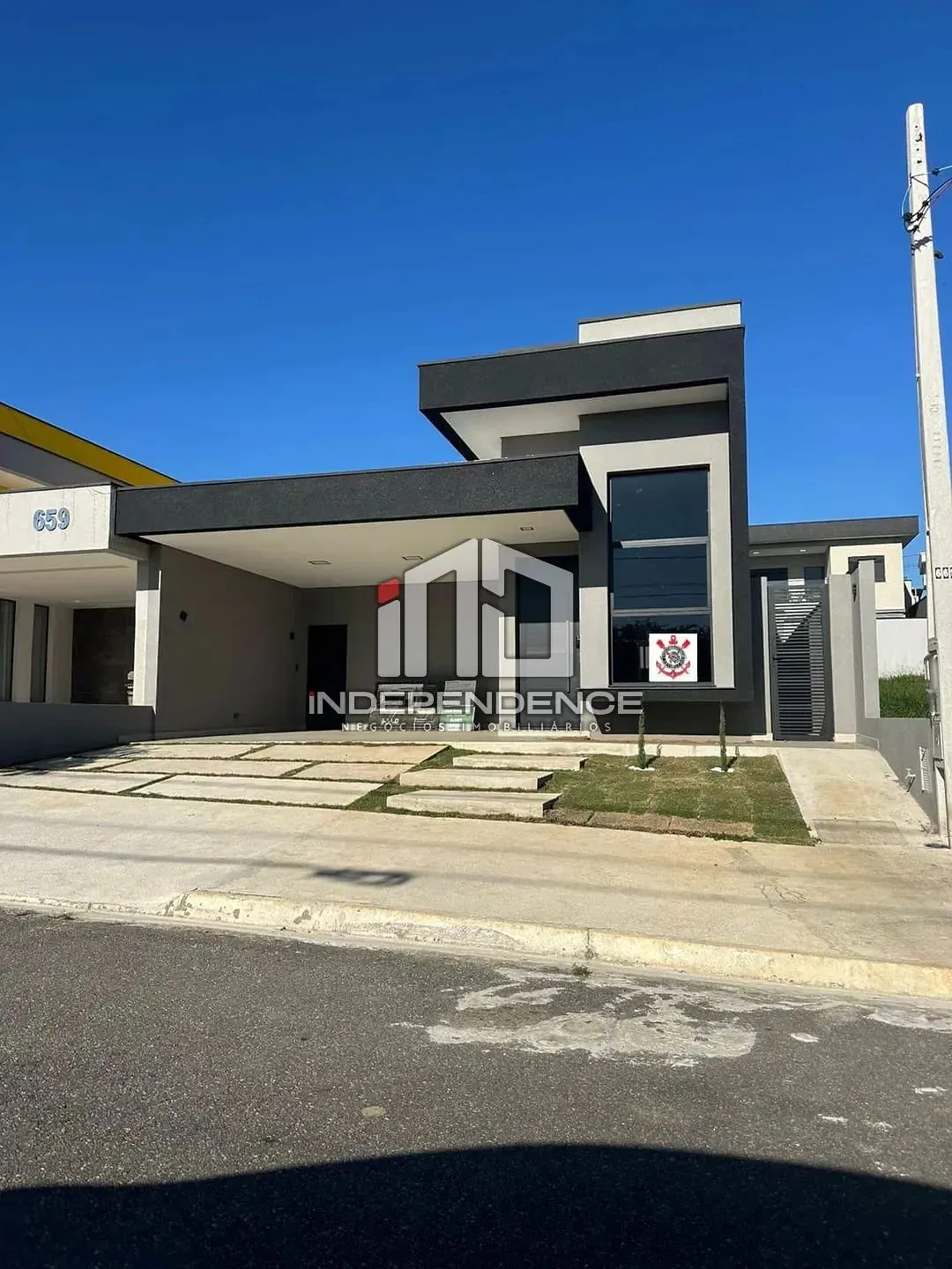Casa, 3 quartos, 146 m² - Foto 1