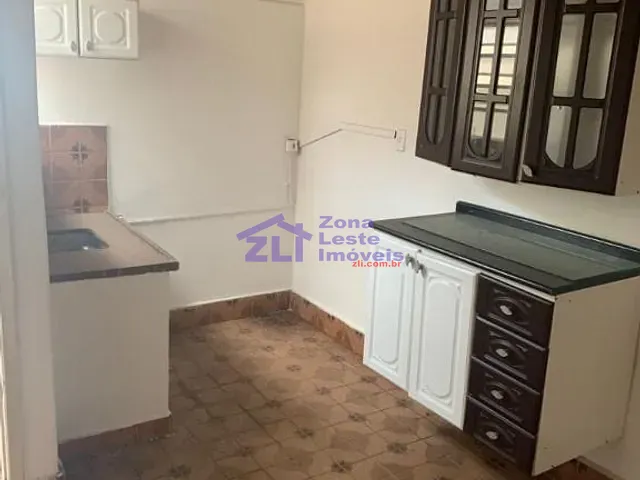 Casa com 45m² 1 quarto e 1 banheiro, para alugar, no bairro Vila Carrão em São Paulo