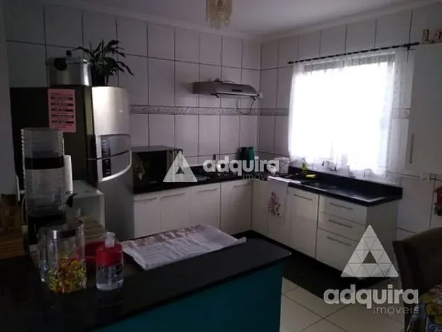 Sobrado com 150m² 2 quartos e 1 banheiro, à venda, no bairro Contorno em Ponta Grossa