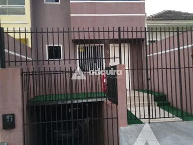 Sobrado com 150m² 2 quartos e 1 banheiro, à venda, no bairro Contorno em Ponta Grossa
